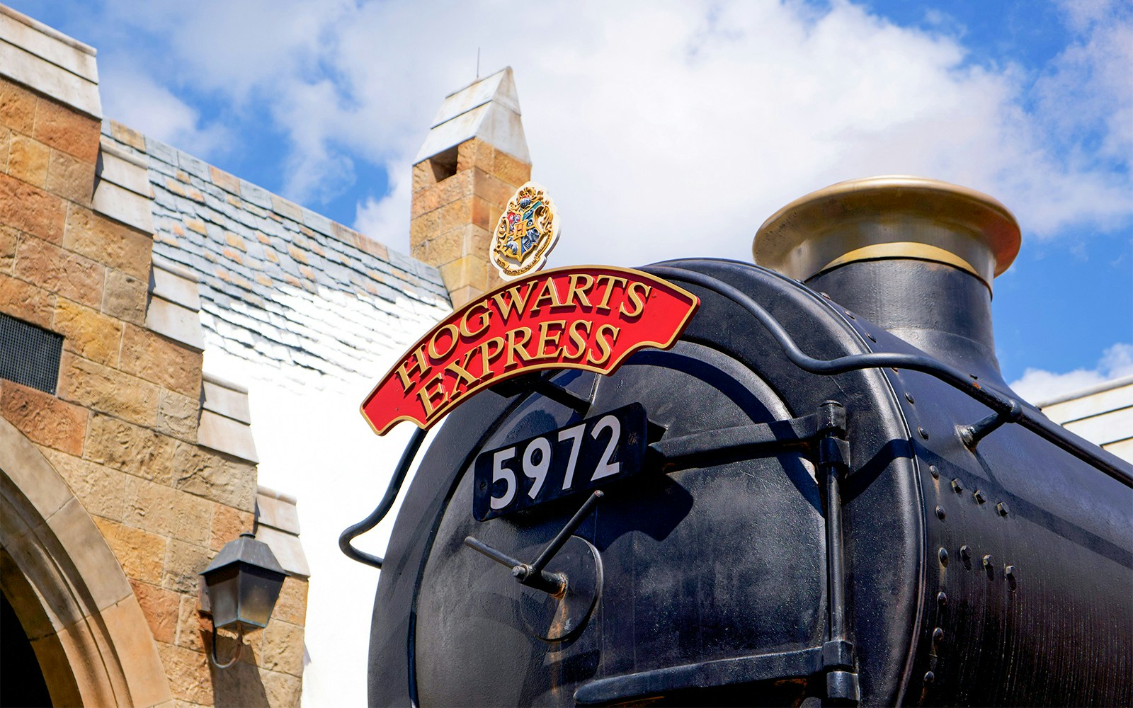 Hogwarts Express at Hogsmeade station, The Wizarding World of Harry Potter, Universal Orlando.