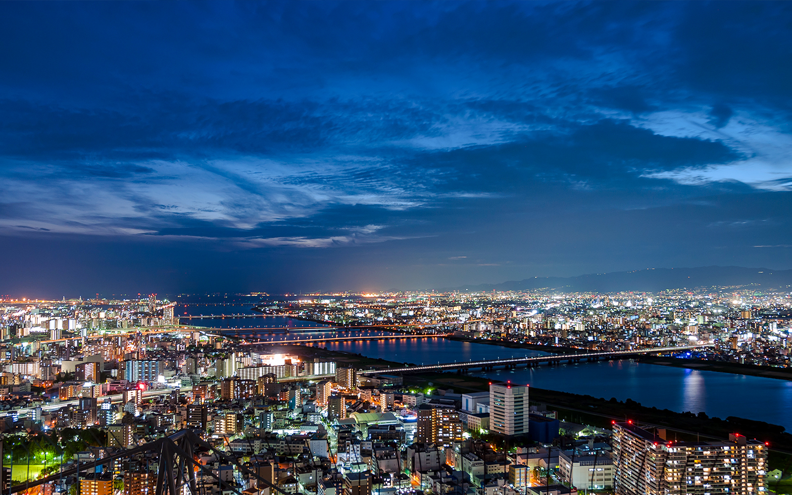 Kuchu Teien Observatory, Umeda Sky Building.
