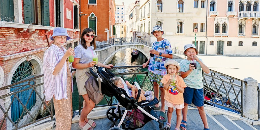 Venice in April - hot air balloon