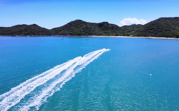Magnetic Island Jet Ski Tour (2 hours)