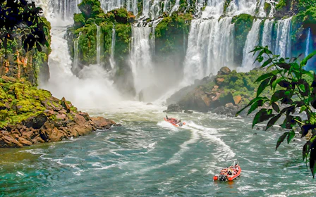 Iguaçu Falls Brazilian Side Tour with Macuco Safari Boat Ride
