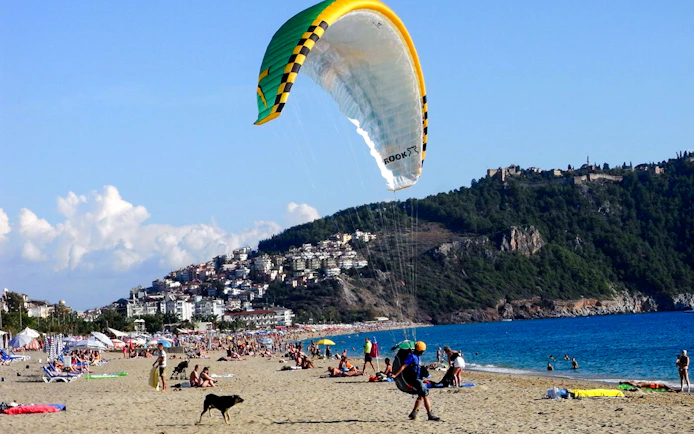 From Antalya: Alanya Paragliding Experience with Cleopatra Beach Landing