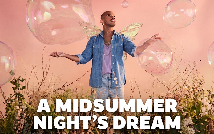 Performer with fairy wings surrounded by bubbles in A Midsummer Night's Dream Westend.