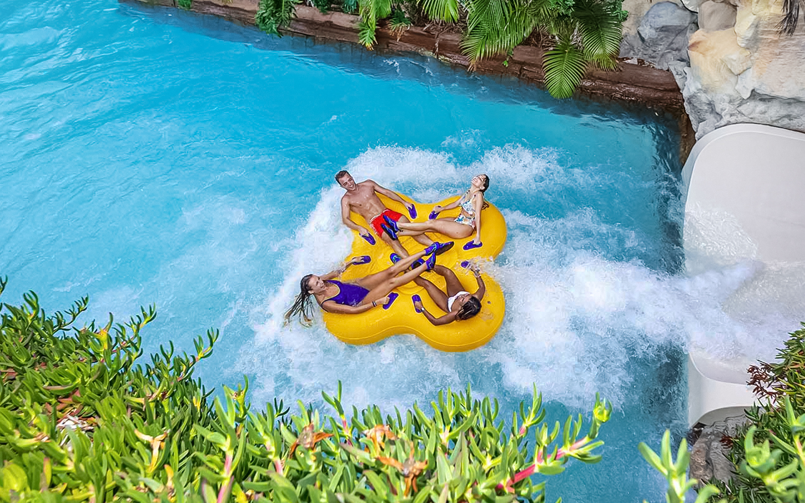 The Vulcano - XXL Water Funnel Slide