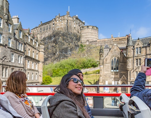 Edinburgh Hop-on Hop-off tours Sightseeing