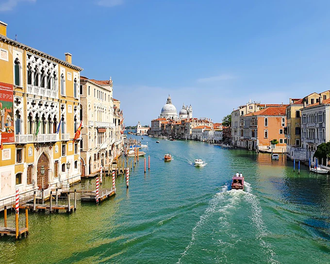 Venice Morning Walking Tour of San Marco and Castello with Gondola Ride