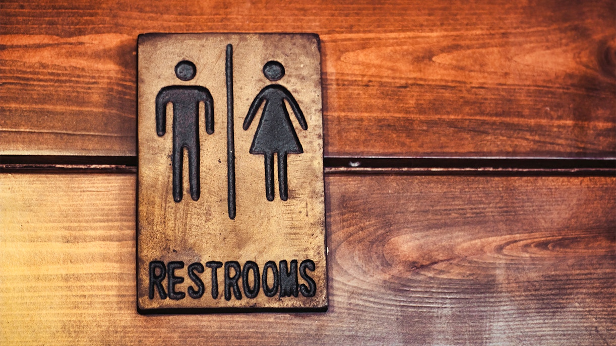 Prague: Medieval Dinner with Show & Unlimited Drinks: