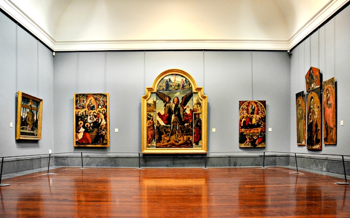 Capodimonte Museum gallery with Renaissance paintings on display.