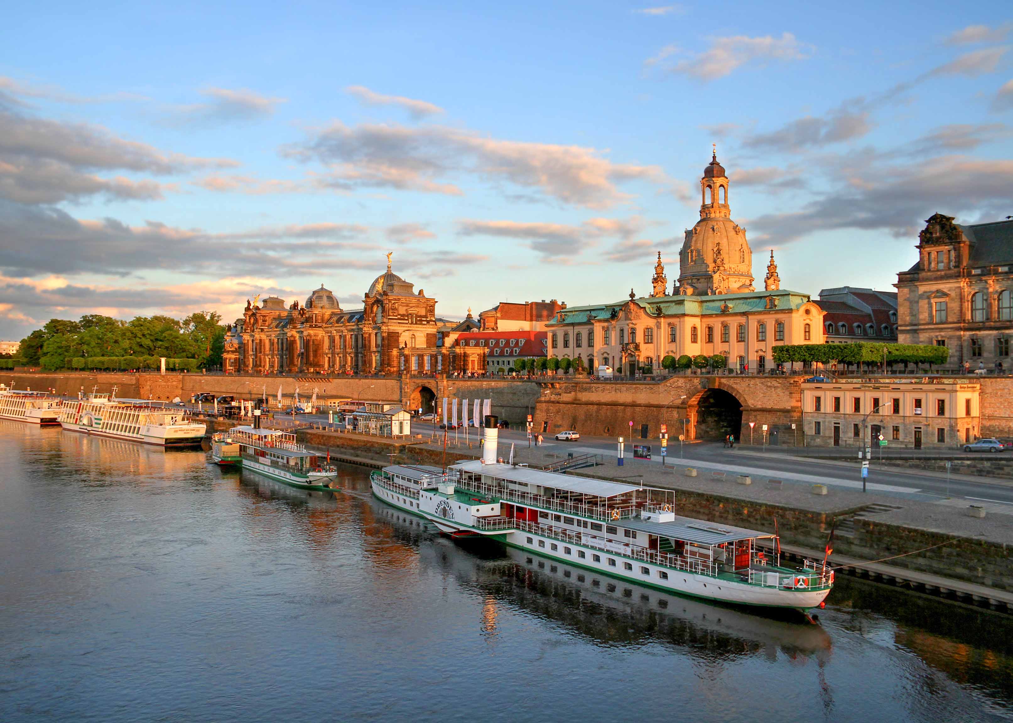 Dresden City Cruise
