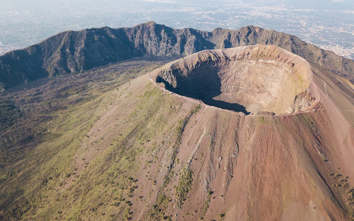 skip-the-line guided tour of pompeii & mt. vesuvius with express train transfers from sorrento-6 skip-the-line guided tour of pompeii & mt. vesuvius with express train transfers from sorrento-6