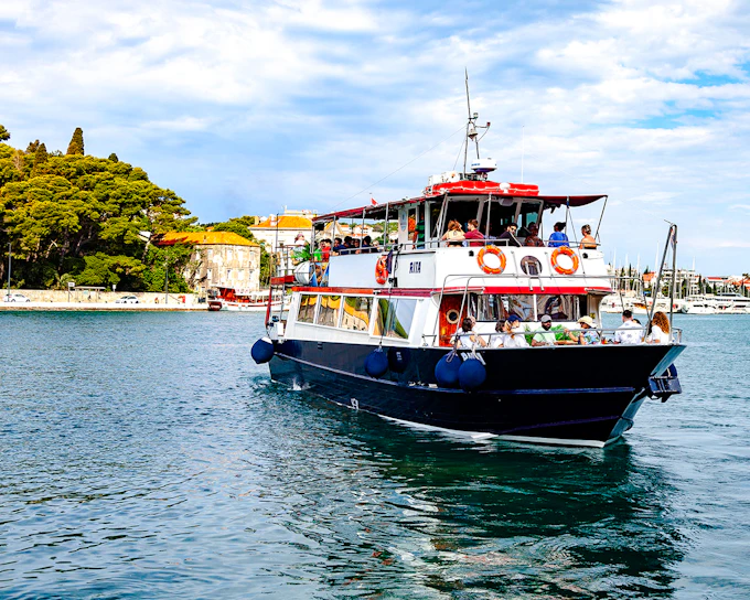 Dubrovnik: Elaphite Islands Cruise with Drinks