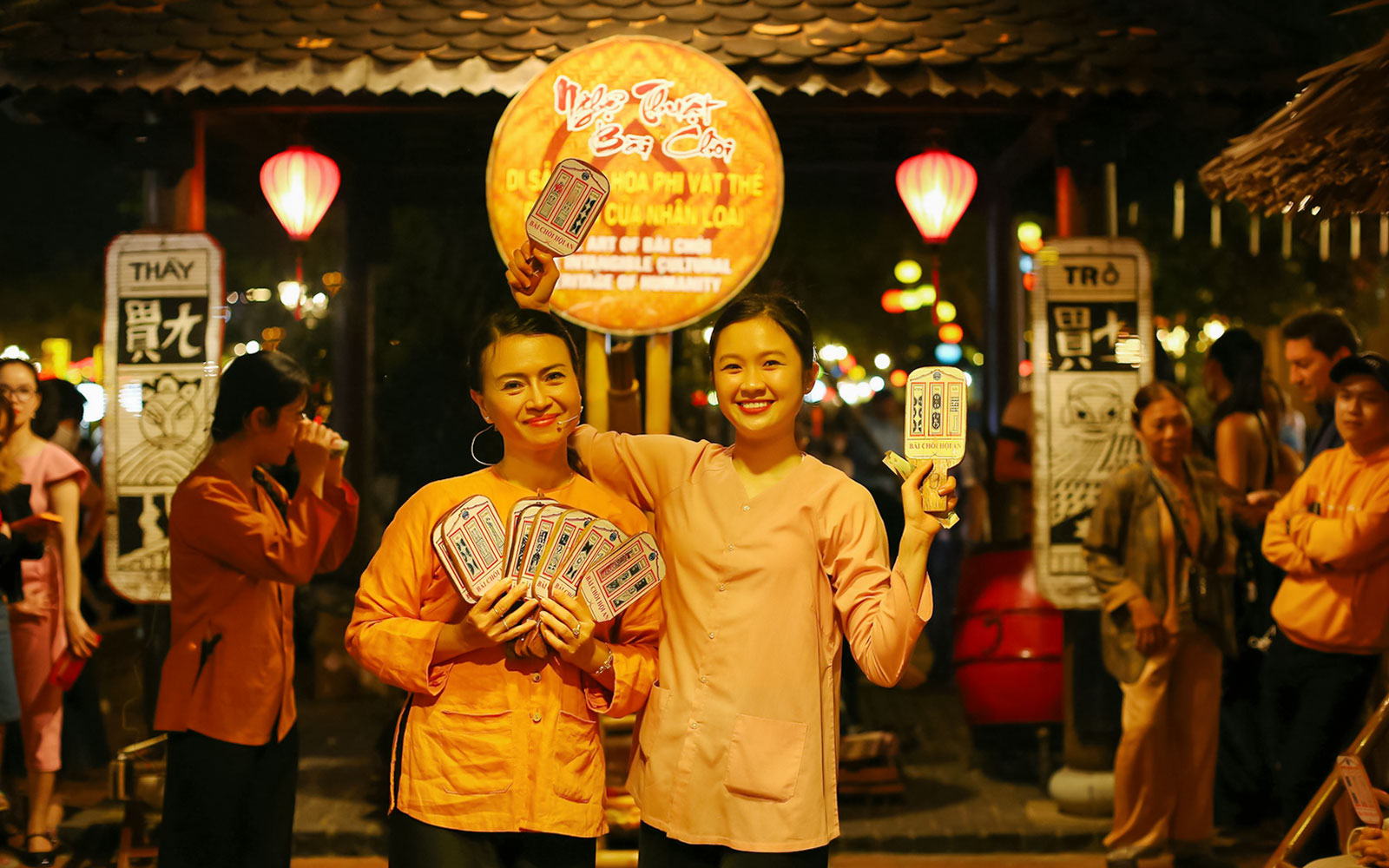 Traditionella folkspel (Bai Choi)