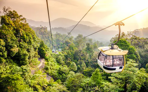 à partir de kuala lumpur : excursion d'une journée au village français de bukit tinggi et à genting highlands avec le téléphérique awana skyway-1