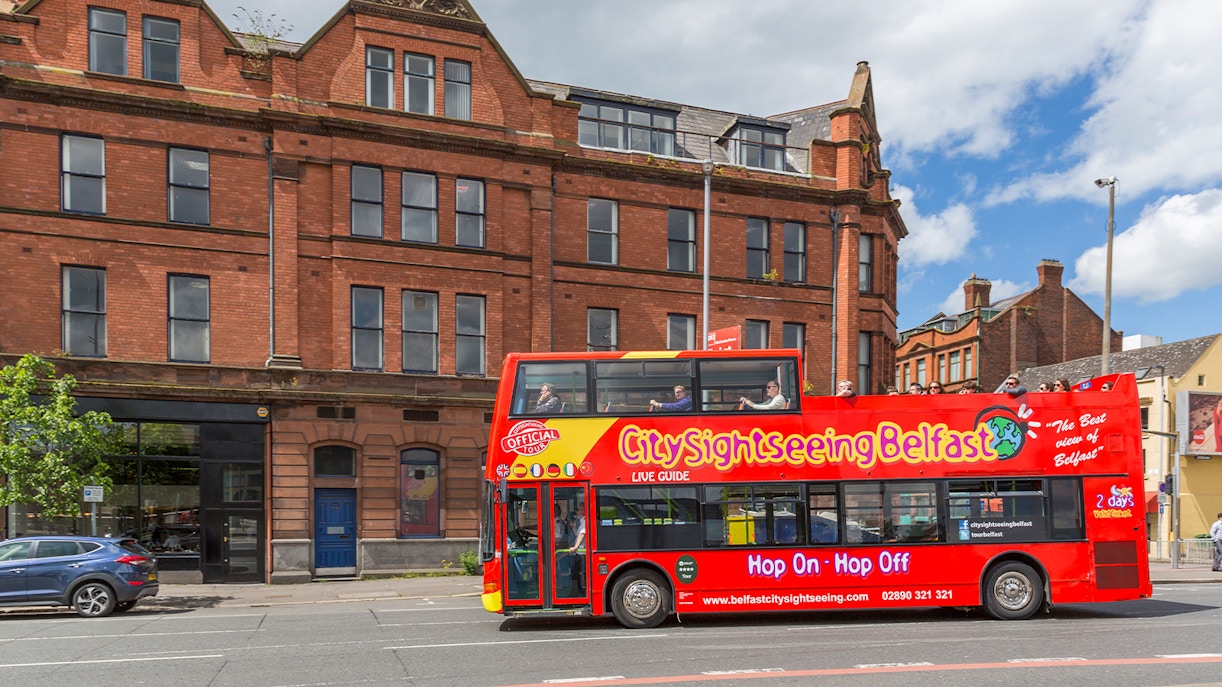 Belfast in 1 day/24 hours City sightseeing tour