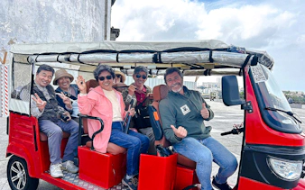privat tuk-tuk-tur i porto med temaet «oppdagelsestiden», inkludert inngangsbillett til world of discoveries-museet-3