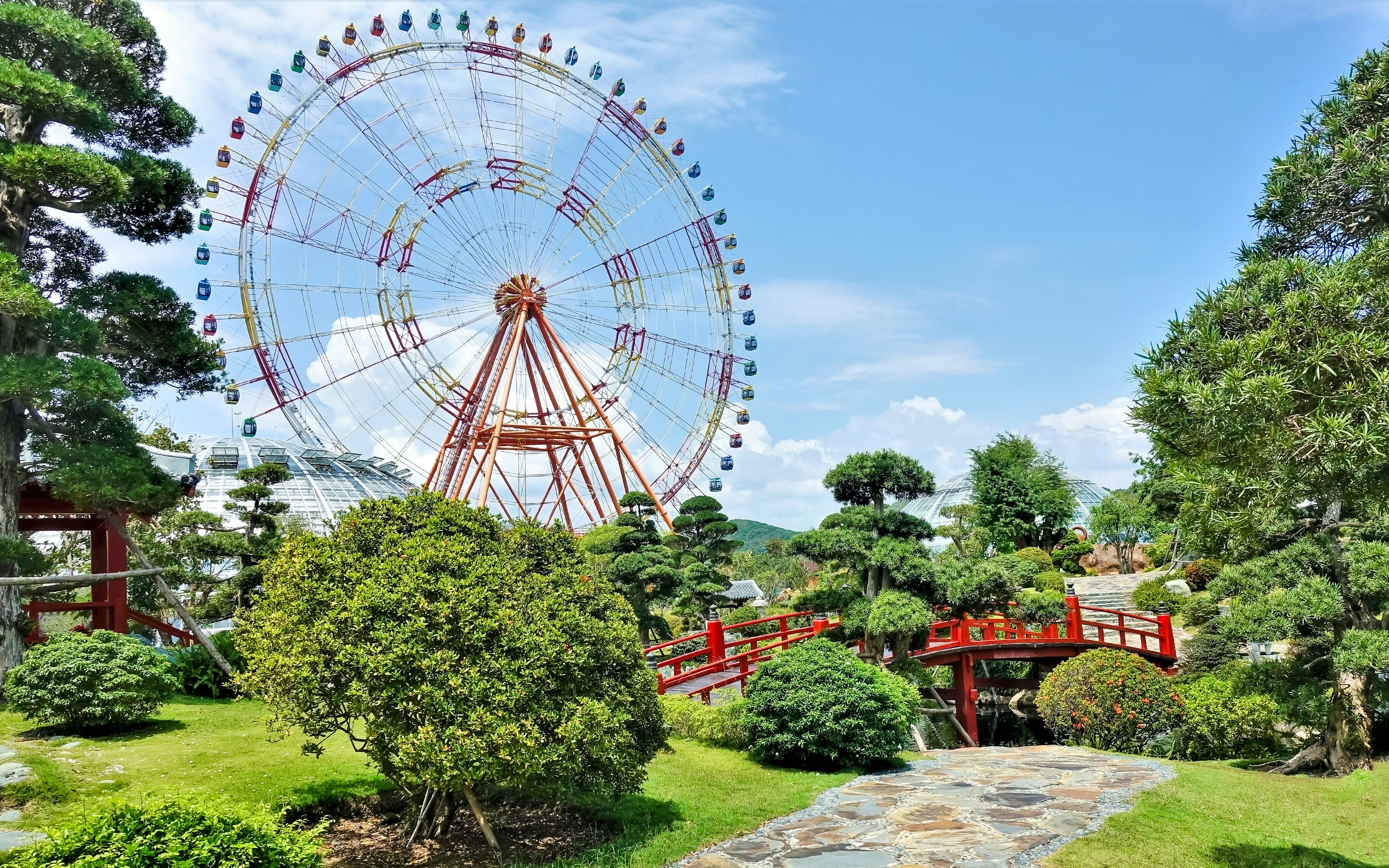 Sky wheel (ferries wheel), Vinpearl, Nha Trang