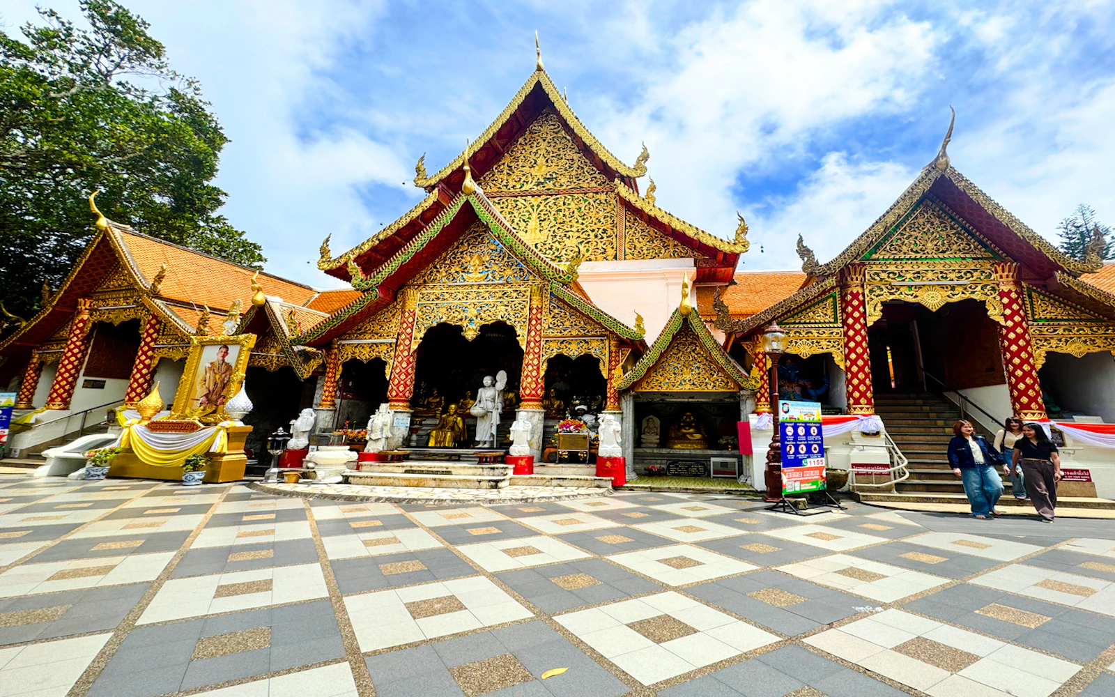 Chiang Mai Private Van Charter to Doi Suthep Temple and White Hmong Village for up to 8 Guests Image 3