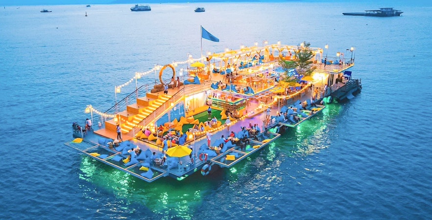 Tappia Floating Cafe