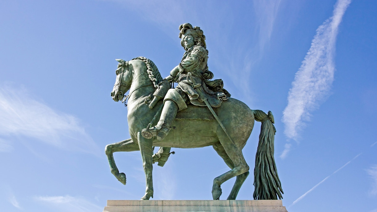 King Louis XIV, Versailles Palace