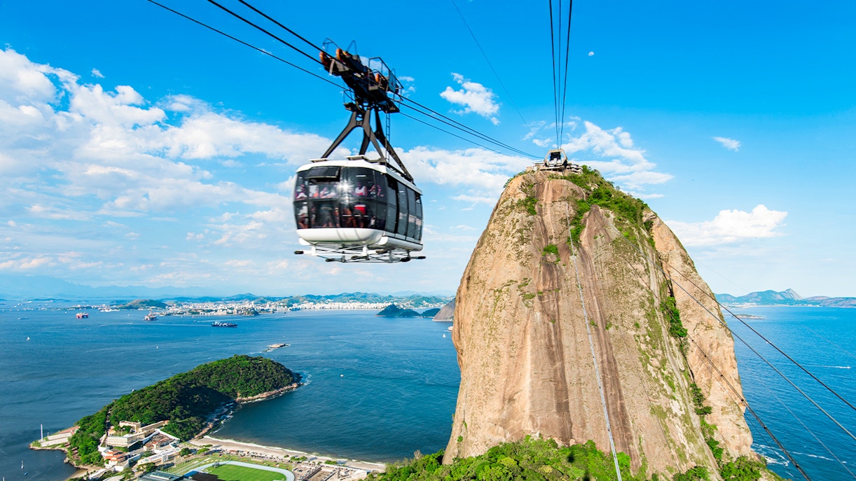 Cable car ascending Sugarloaf Mountain, Rio de Janeiro, Brazil.