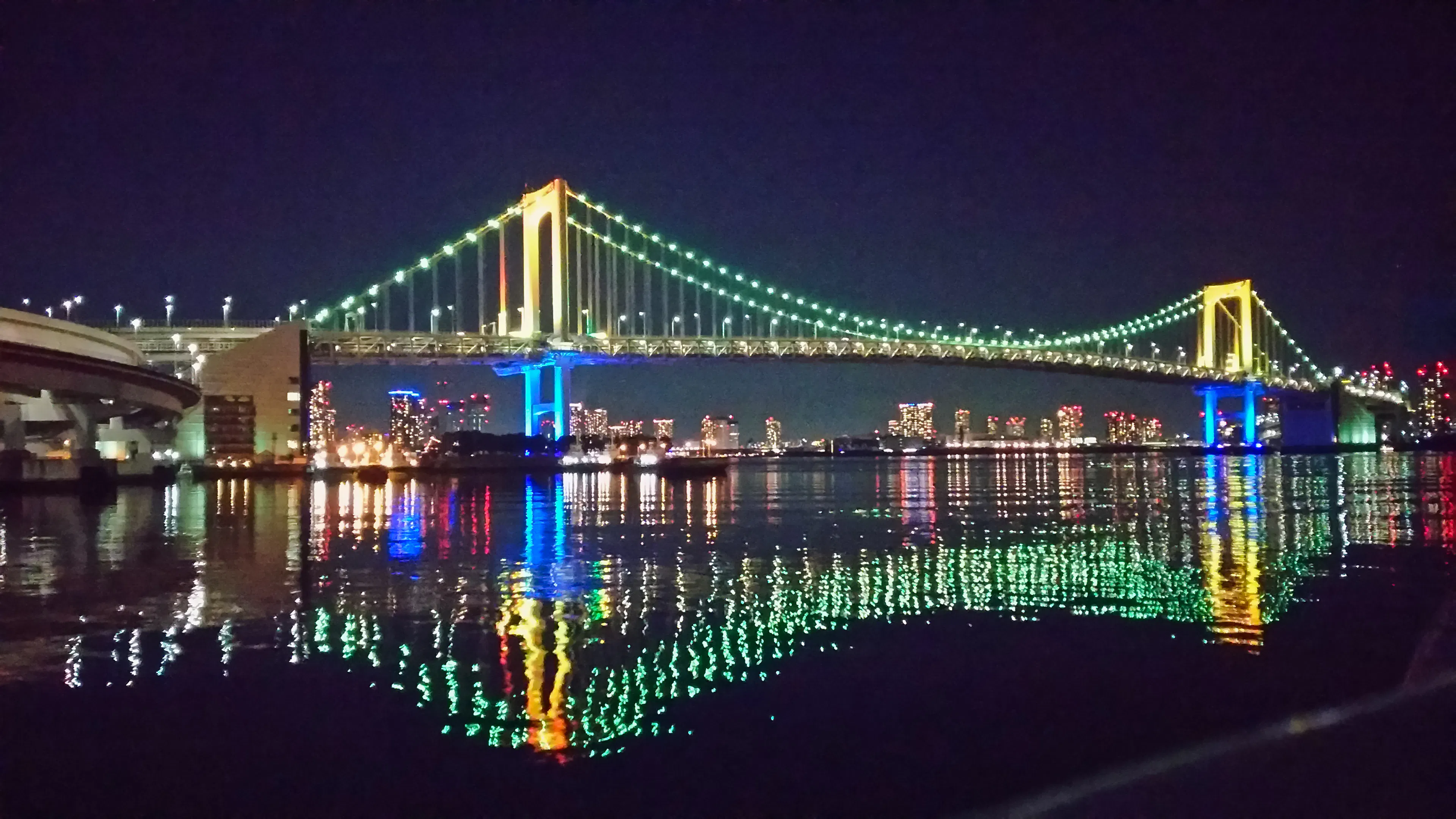 【The Cruise Club Tokyo】 Night cruise with free drinks