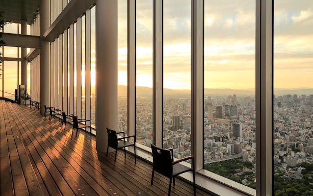 Harukas 300 Observatory view of Osaka cityscape at dusk.