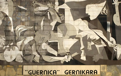 Pablo Picasso's Guernica mural depicting war chaos and suffering.