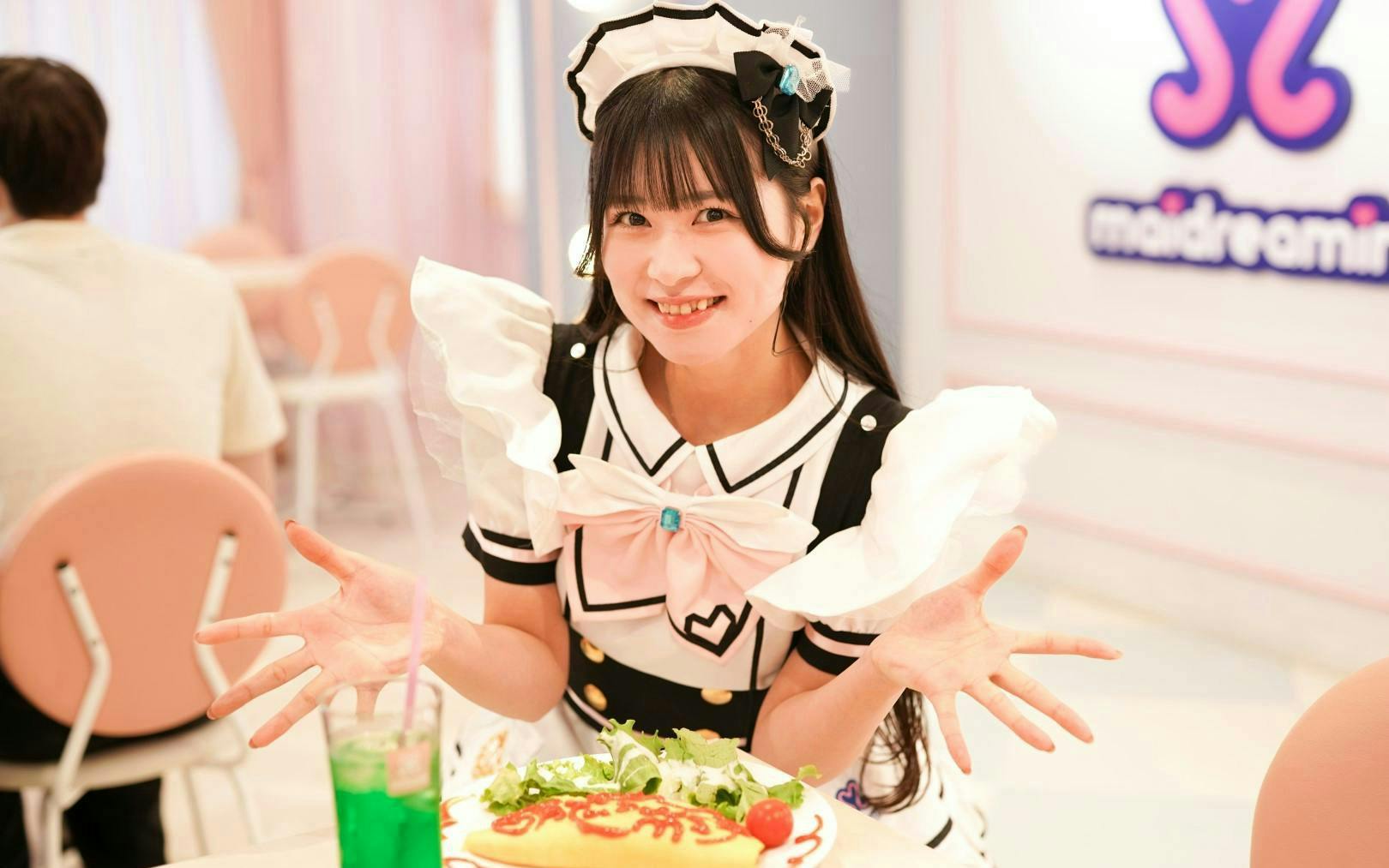 café de empregadas domésticas de shibuya, da maidreamin-5