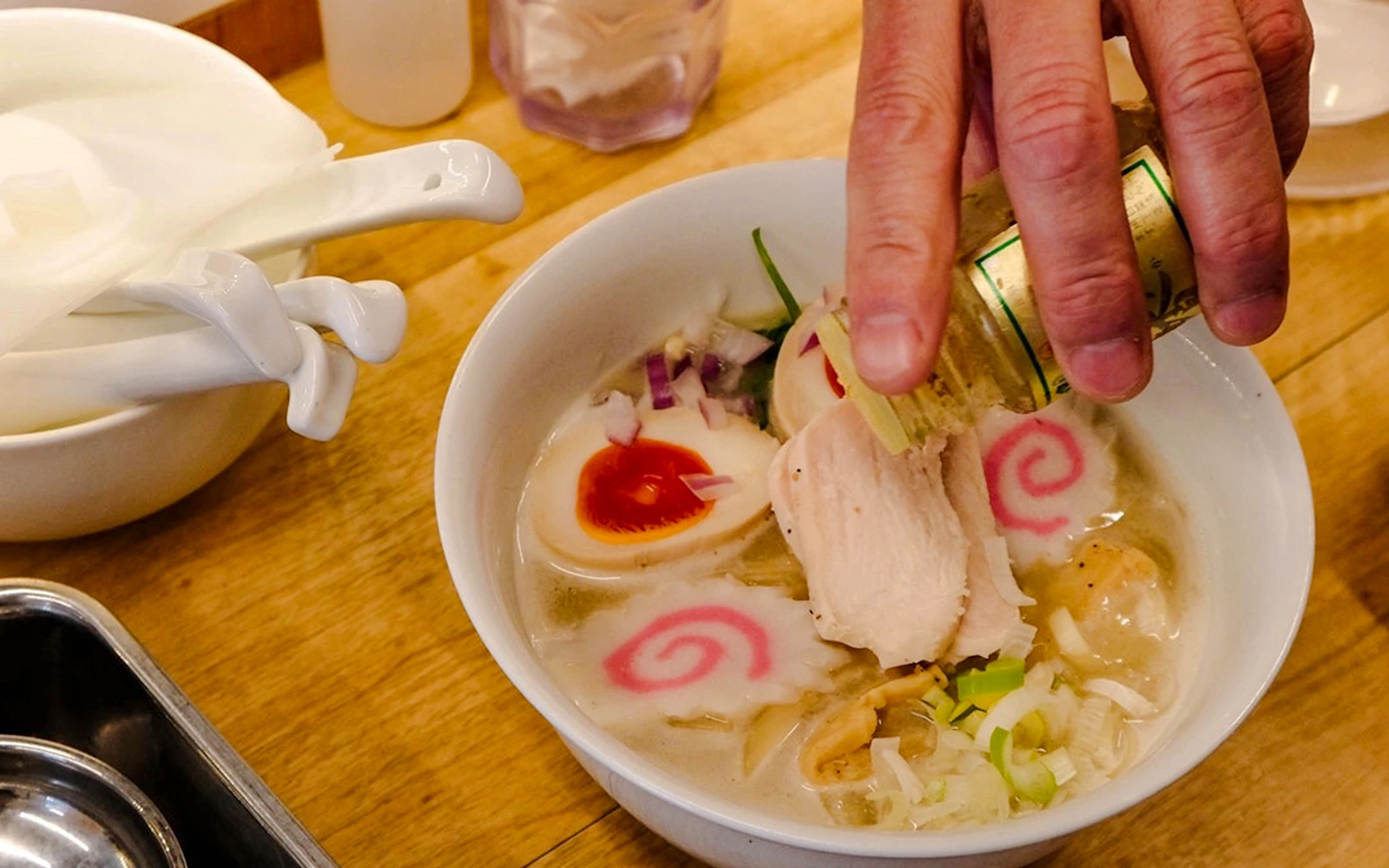 Osaka Ramen-Making Cooking Class Image 2