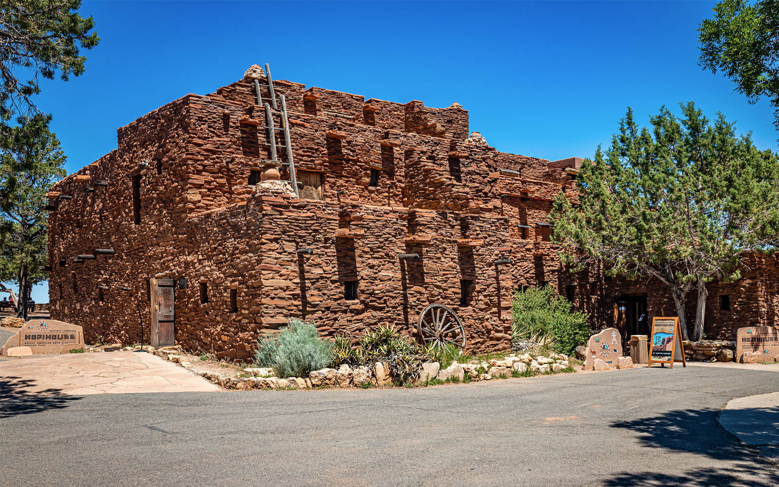 Hopi House
