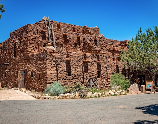 Hopi House at the Grand Canyon