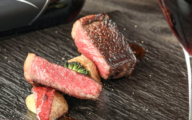 A5 Kobe beef slices with vegetables at Kobe Steak & Cafe Nobleurs.