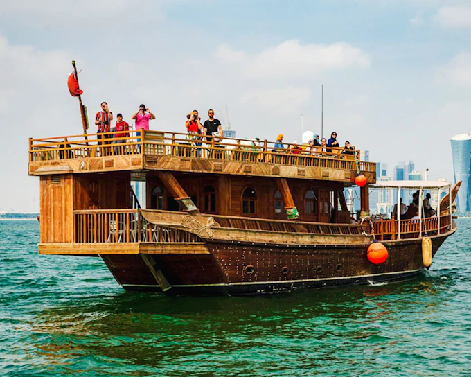 From Doha: 2-Hour Sightseeing Dhow Cruise with Dinner