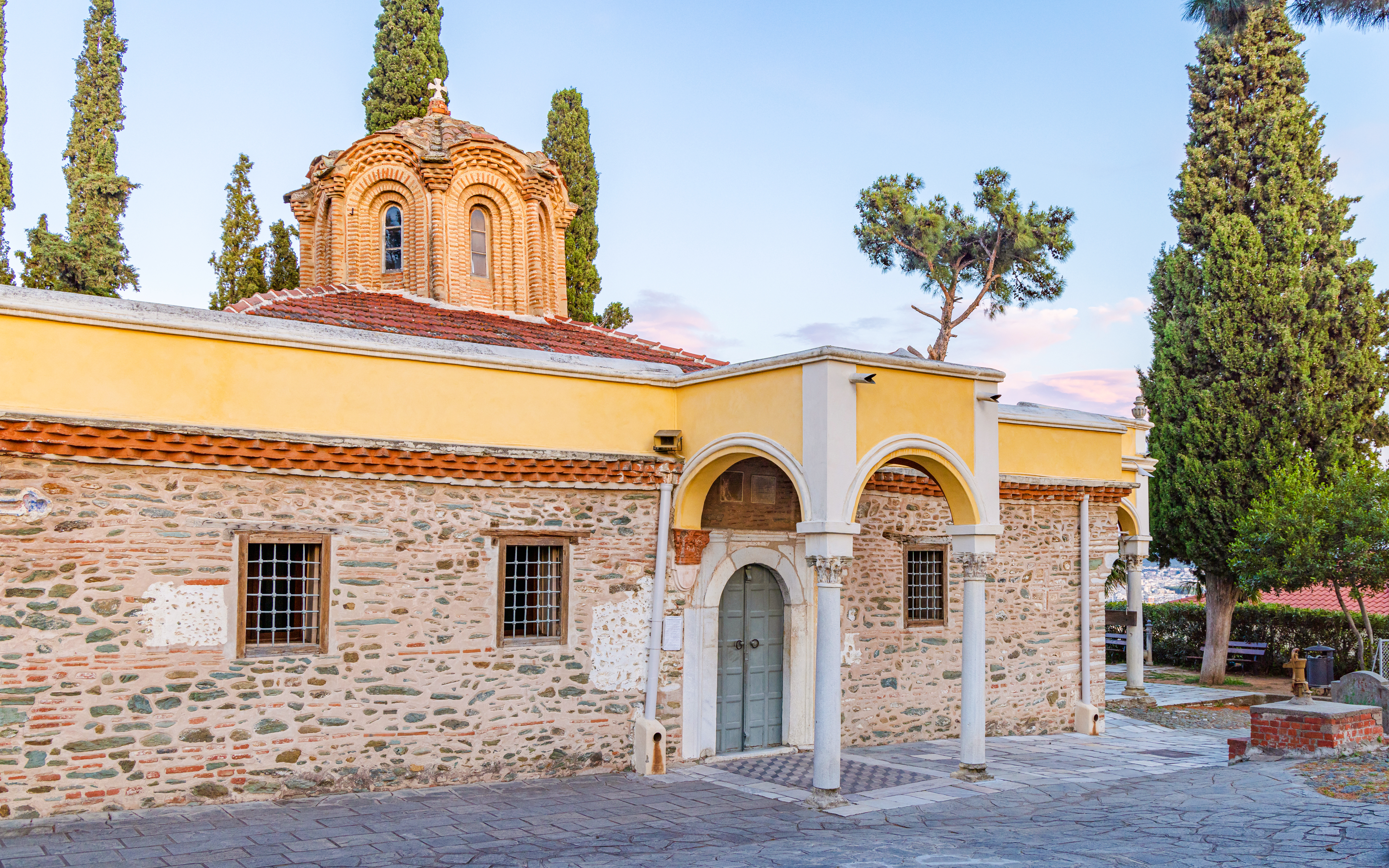 Vlatadon Manastırı