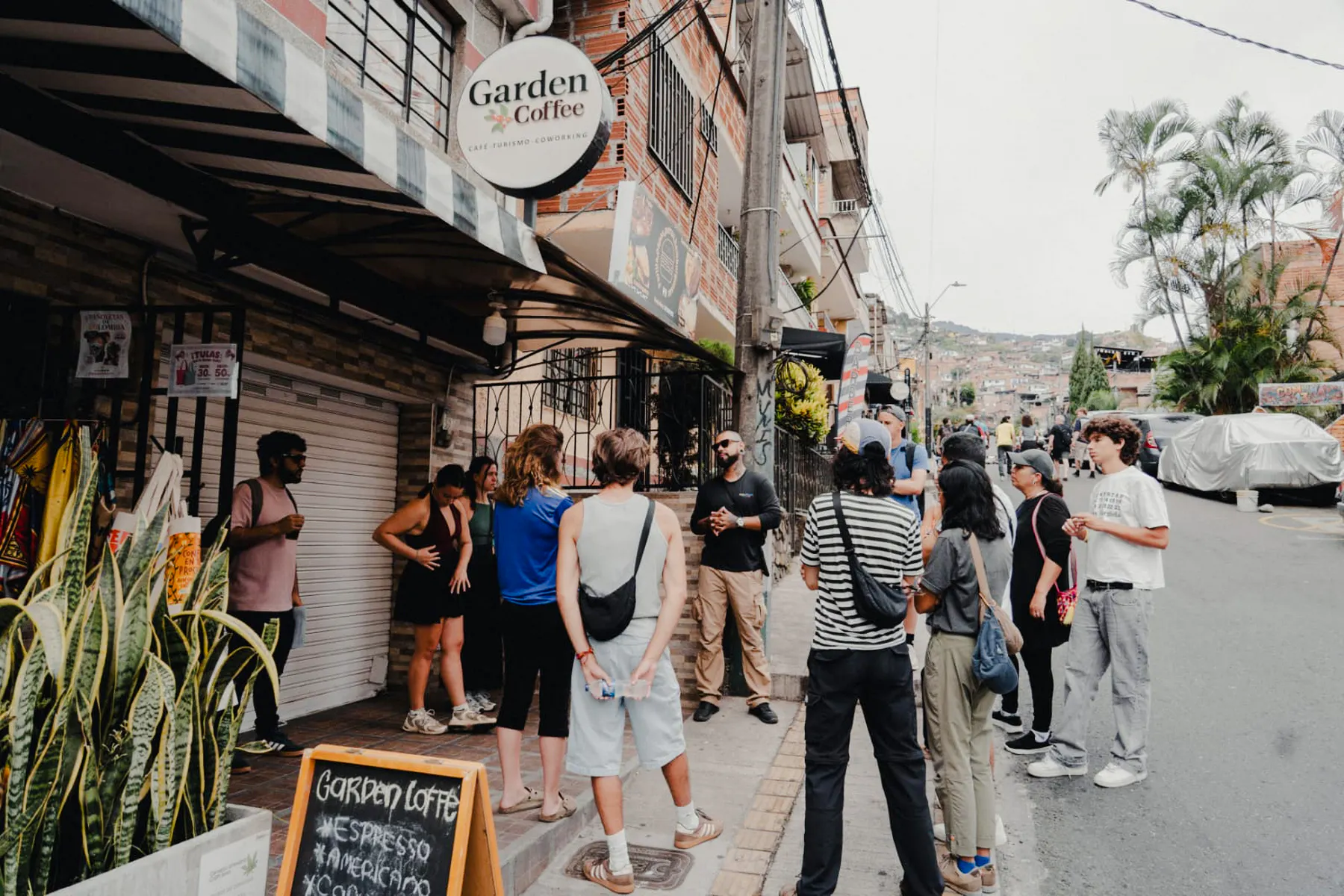 medellin comuna 13 street art walking tour with street food tastings-7