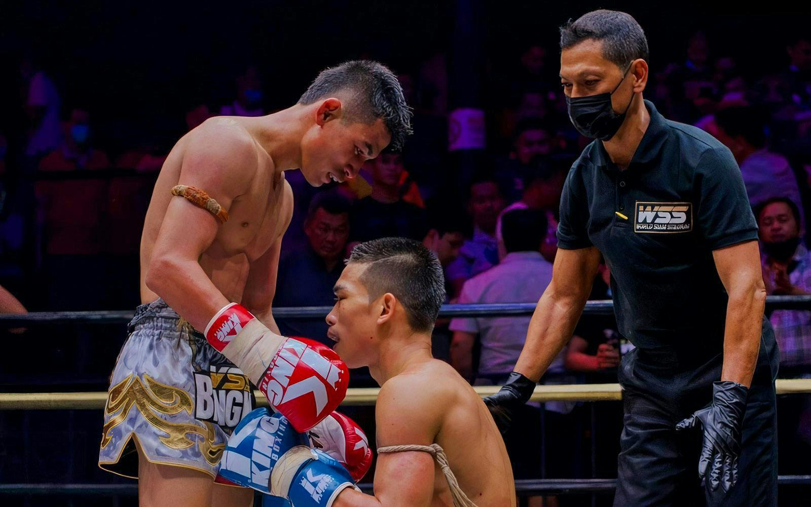 Muay Thai fighters in a match at World Siam Stadium, Bangkok.