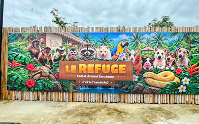 Le Refuge Animal Sanctuary sign with various animals in Pattaya.