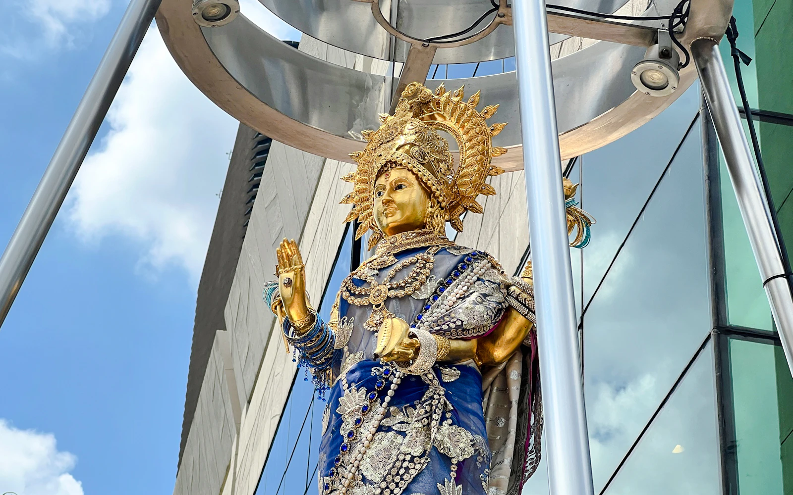 Bangkok Small-Group Hindu Shrines Walking Tour