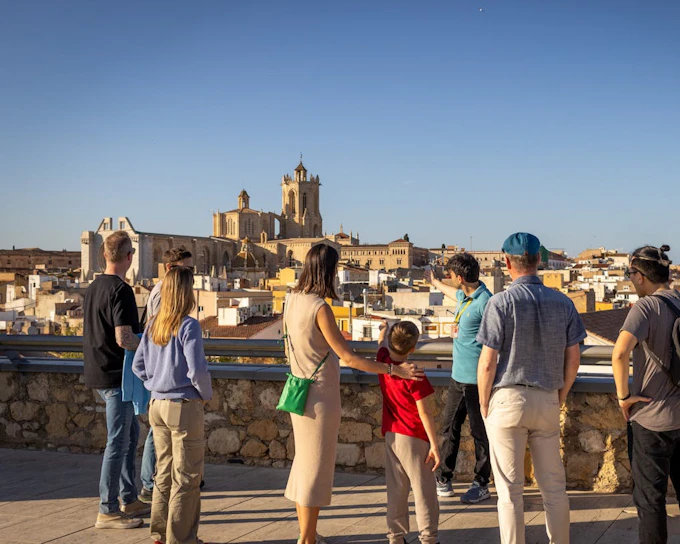 Tarragona Walking Tour with Roman Circus Vaults and Pretorius Tower Entry