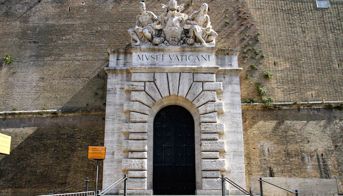 Skip the line at Vatican