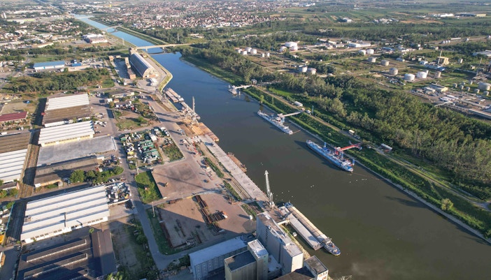 Hundertwasser Waste Incineration Plant in Vienna with colorful facade and unique architecture.