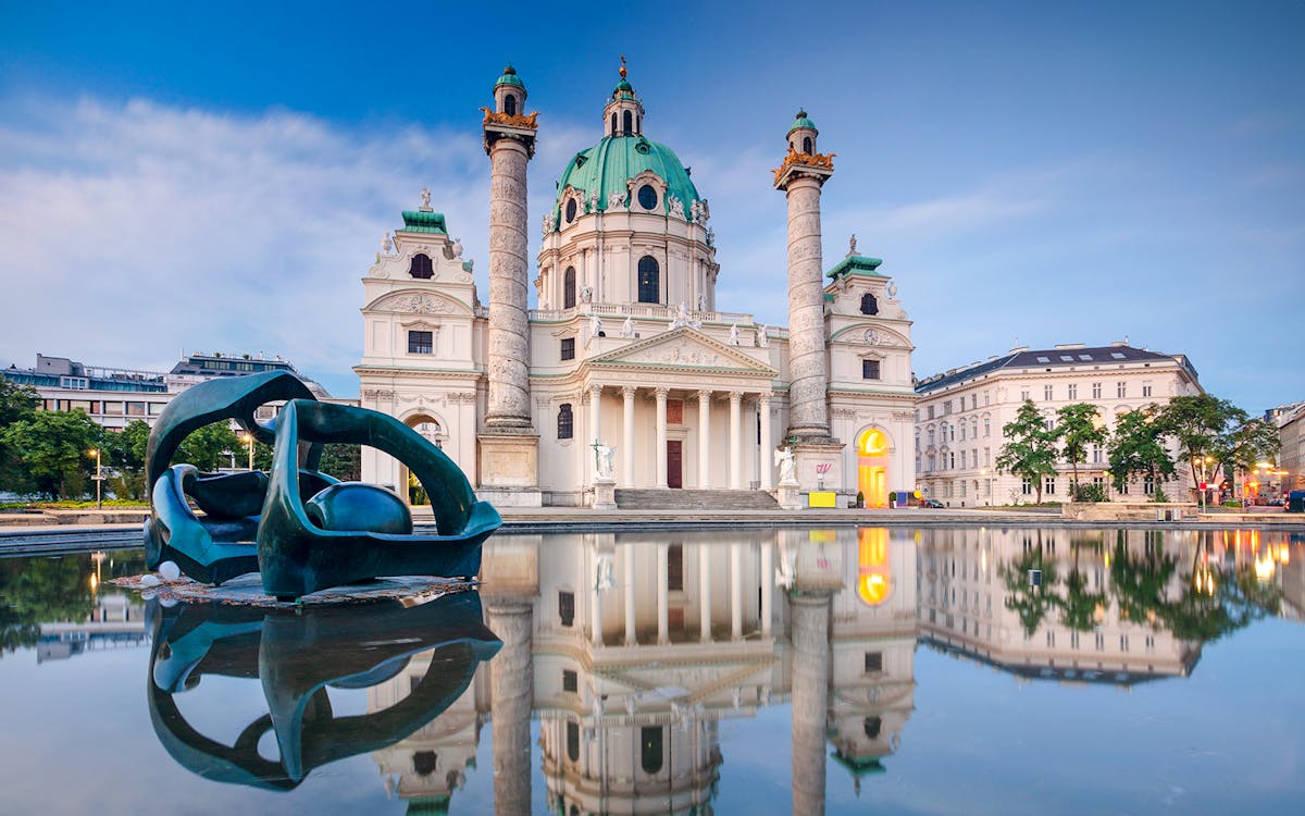 big bus: 1/2/3 day vienna hop on hop off tour-2 big bus: 1/2/3 day vienna hop on hop off tour-2