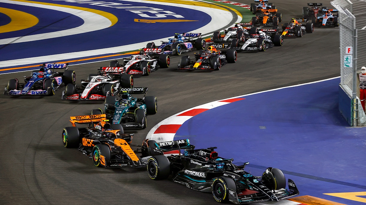 F1 action at Marina Bay, Singapore GP