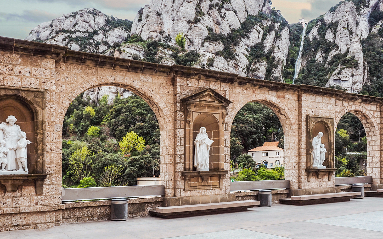 PR-C 19 – The Monistrol Mountain Club Route