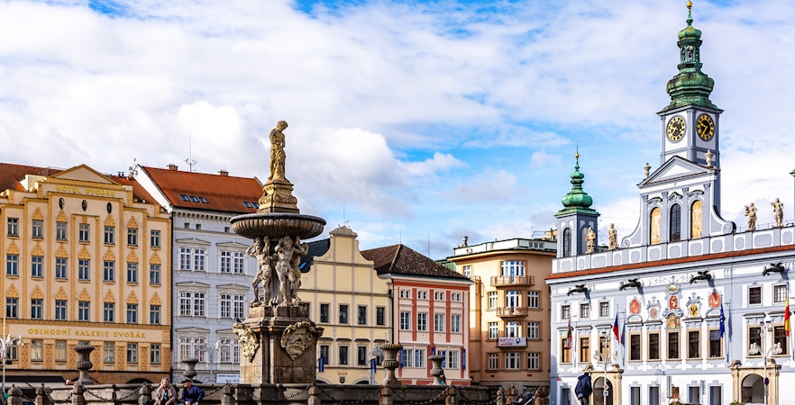 Samson Fountain and Town Hall in České Budějovice town centre.