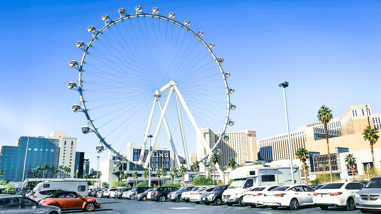 Las Vegas High Roller Observational Wheel with city skyline in the background.