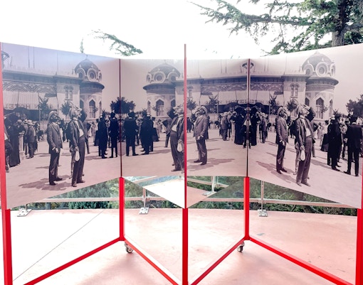 Stereoscopic images display at Tibidabo Amusement Park exhibition.
