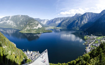 à partir de salzbourg : excursion privée d'une journée à hallstatt-4