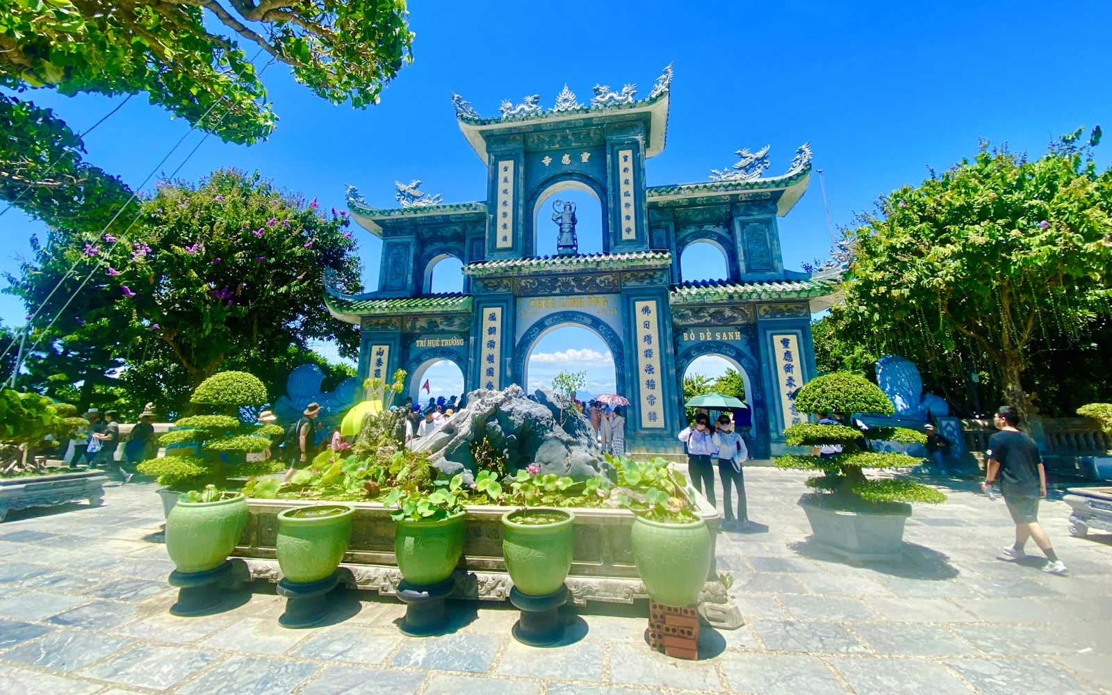 Da Nang Guided City Tour: Han Market, Son Tra Peninsula and Linh Ung Pagoda (Product 55533)