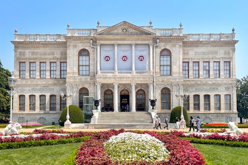 Biglietti Salta la Fila per il Palazzo Dolmabahçe e l'harem con audioguida